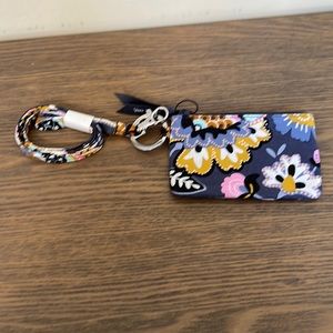 NEW Vera Bradley Zip ID & Lanyard in Charmont Meadow Pattern